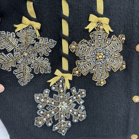 VTG Design Options Womens Lambswool Snowflake Sweater Size M Black Gold Beaded - Picture 6 of 10
